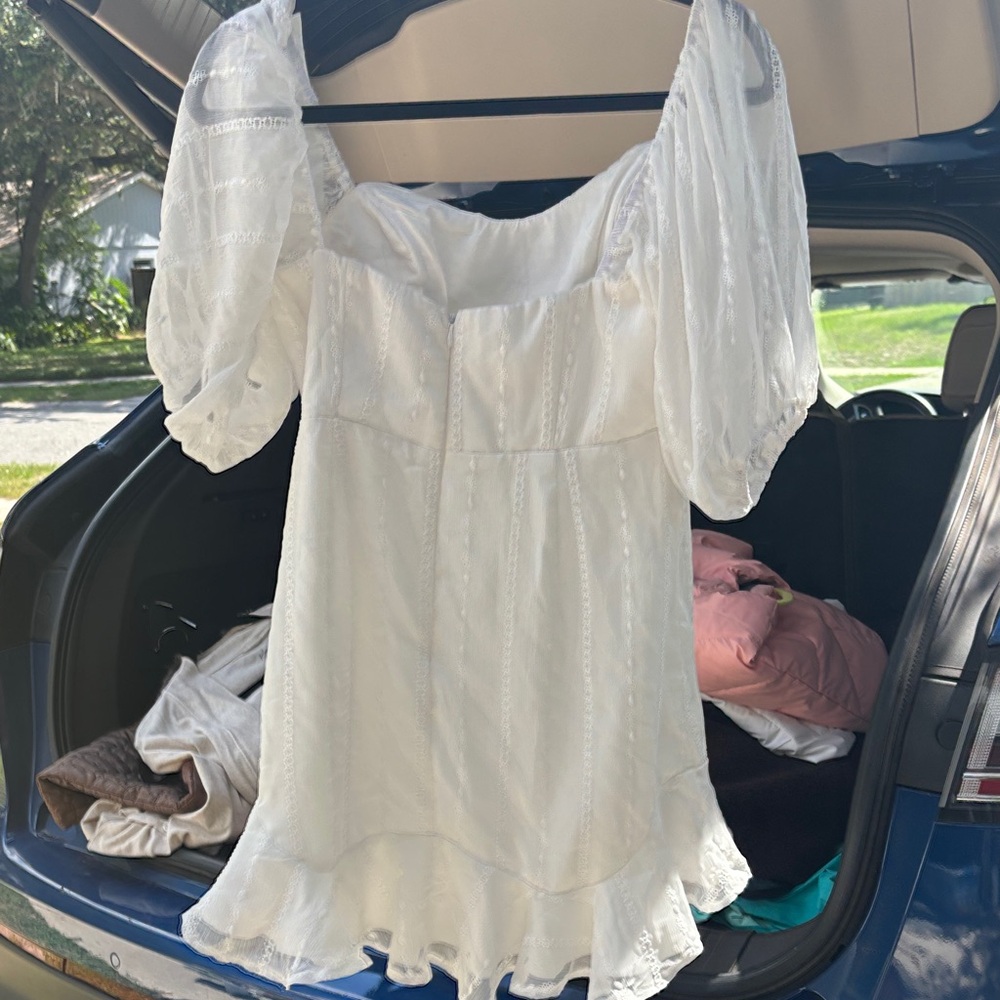American Threads Cream Puff Sleeve Blouse - Picture 4 of 6